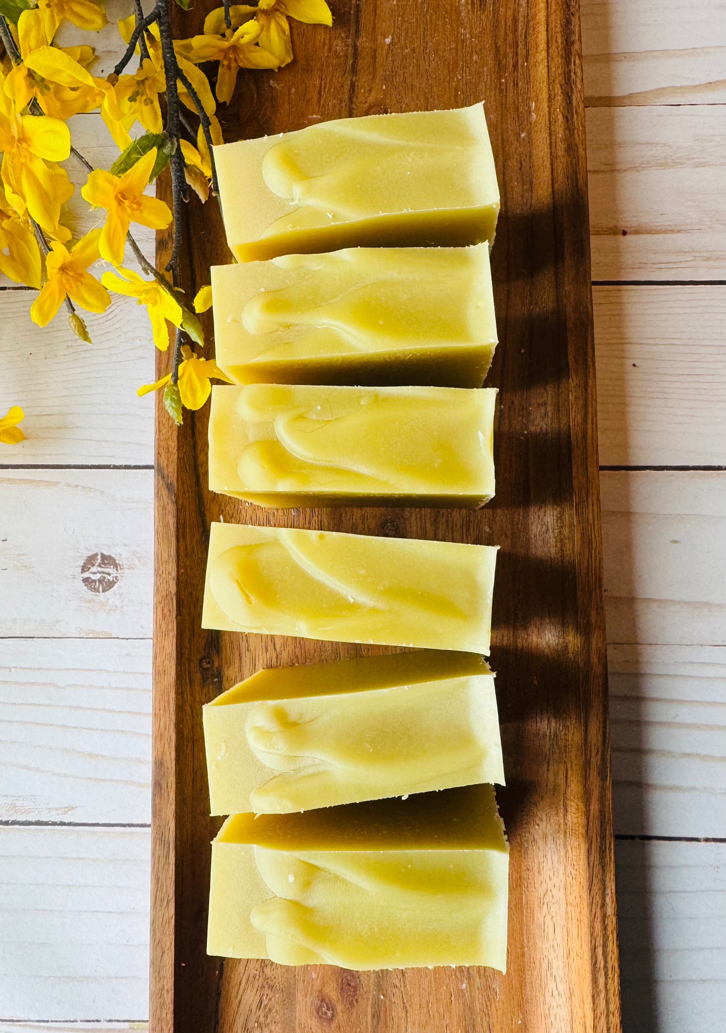 Lemongrass & Aloe Vera Tallow Soap - Flower Creek Farm Co.